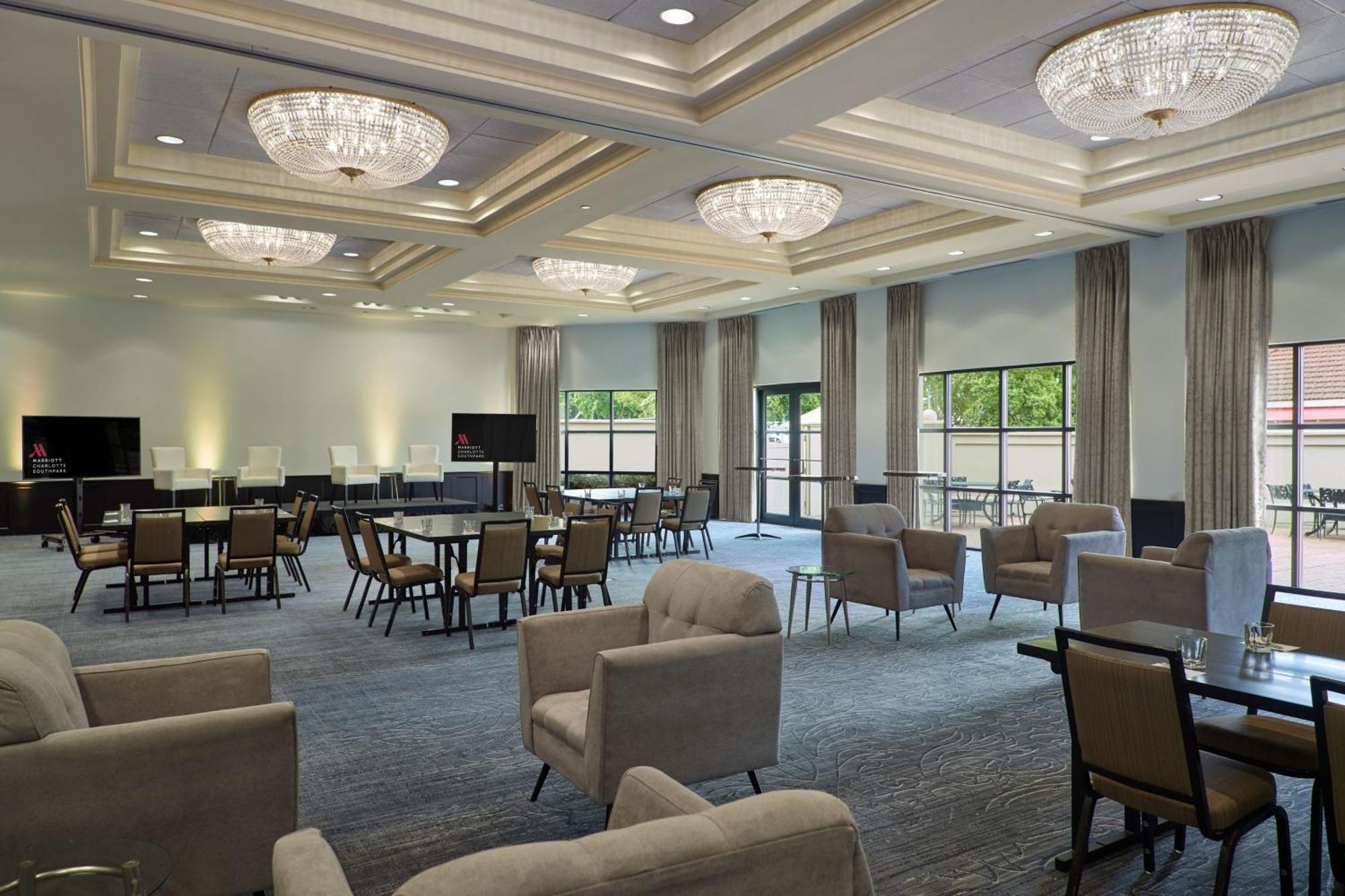 Готель Charlotte Marriott Southpark Екстер'єр фото